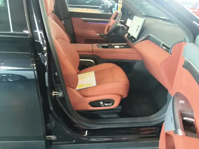 Dongfeng eπ 008 — Фото автомобиля 24
