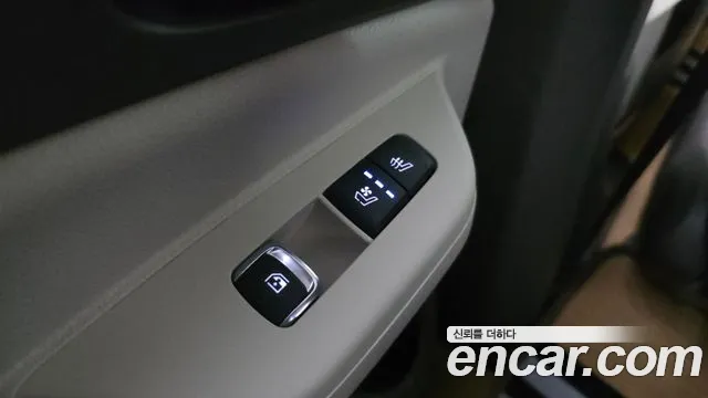 Kia Carnival 4th Gen — Фото автомобиля 29