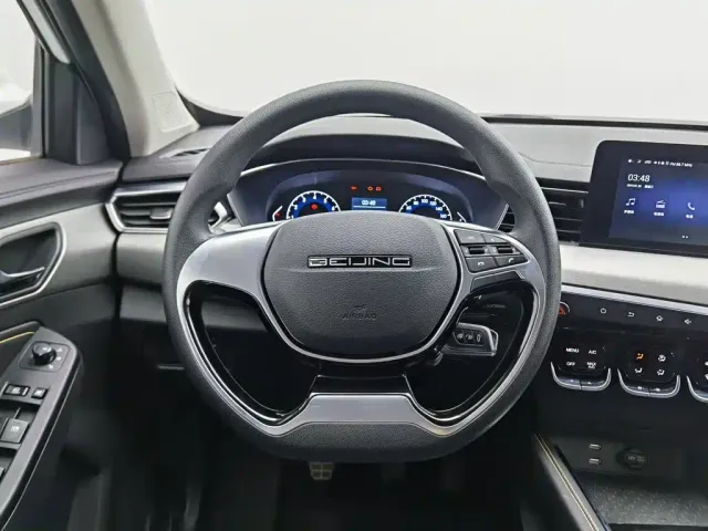 BAIC X3 — Фото автомобиля 11