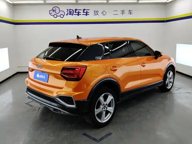 Audi Q2L — Фото автомобиля 3