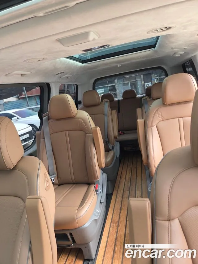 Hyundai Staria — Фото автомобиля 13