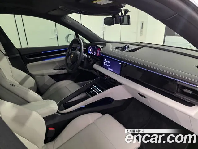 Porsche Macan — Фото автомобиля 4
