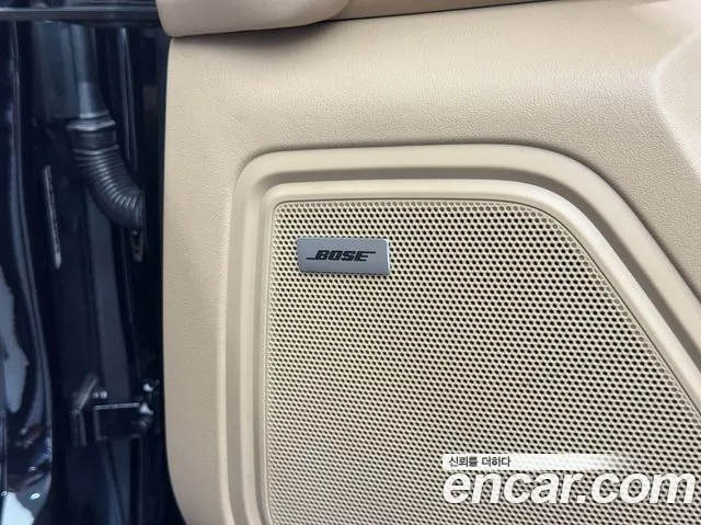 Porsche Macan — Фото автомобиля 18