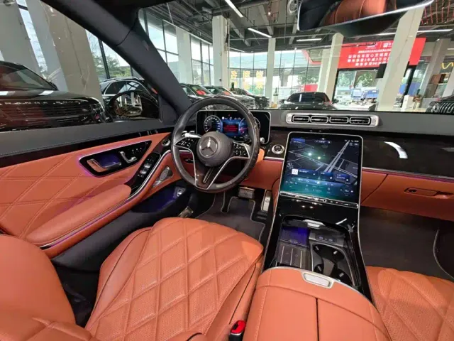 Mercedes-Benz Maybach S-Class — Фото автомобиля 23