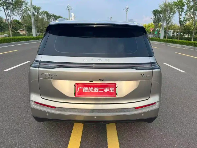 GAC Aion Y — Фото автомобиля 7