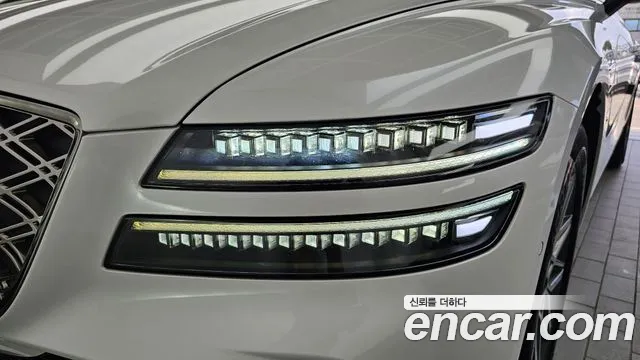 Genesis G80 RG3 — Фото автомобиля 7