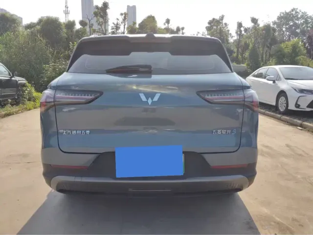 Wuling Starlight S — Фото автомобиля 8