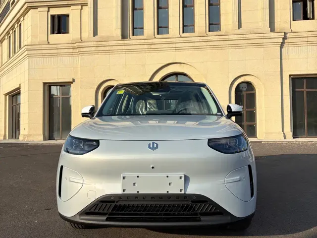 Leapmotor A10 — Фото автомобиля 2