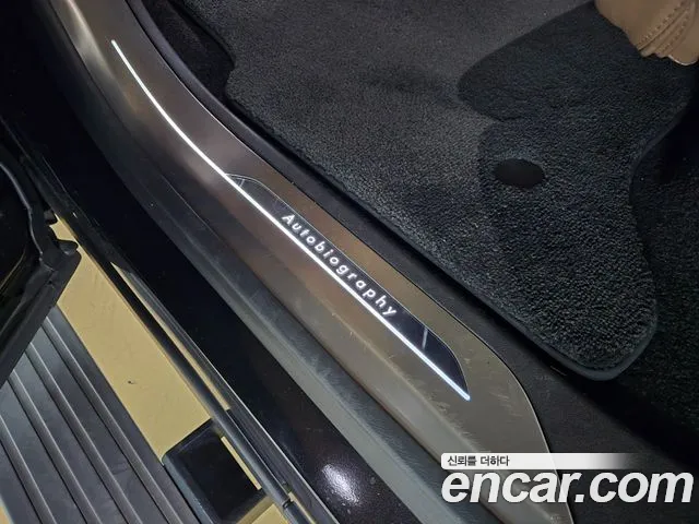 Land Rover Range Rover — Фото автомобиля 14