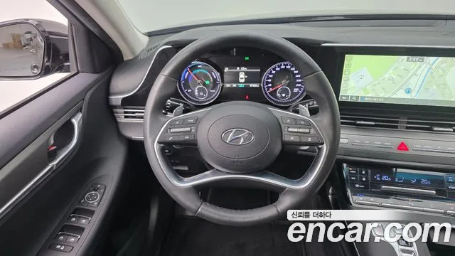 Hyundai Grandeur Grandeur (New) Hybrid — Фото автомобиля 13