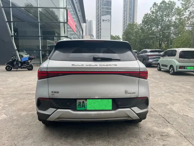 BYD Yuan PLUS — Фото автомобиля 8