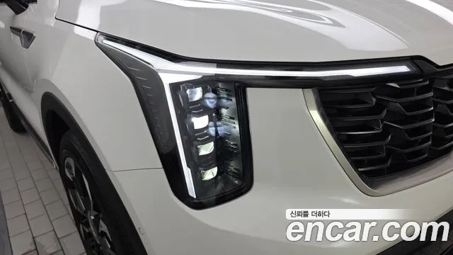 Kia Sorento Новый Sorento 4 поколение Бензин 2.5T 2WD — Фото автомобиля 22