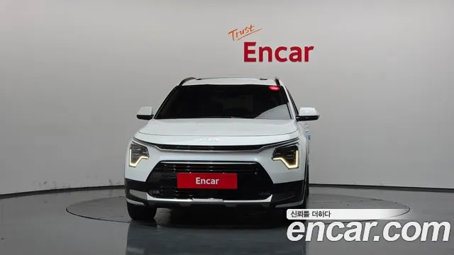 Фотография автомобиля — Kia Niro The All New Niro