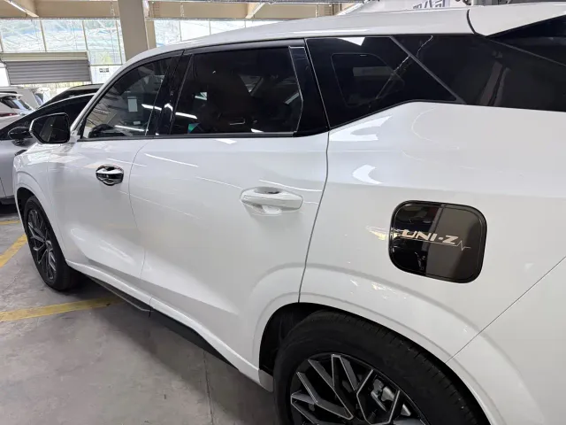Changan UNI-Z — Фото автомобиля 16