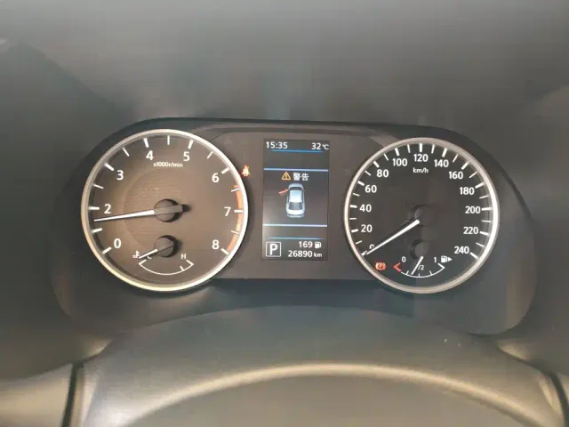 Nissan Sylphy — Фото автомобиля 7