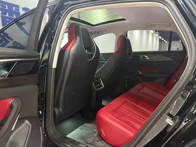 Hongqi H6 — Фото автомобиля 6