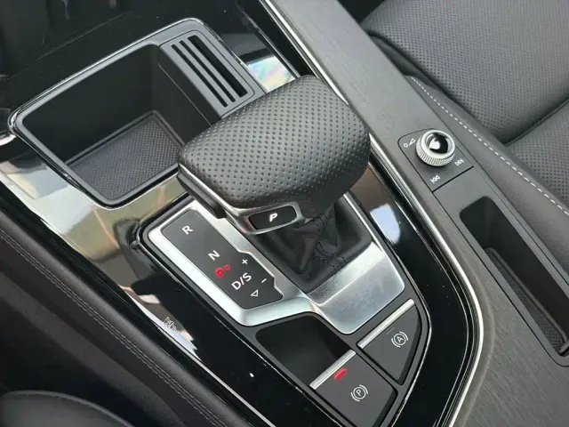 Audi A4L — Фото автомобиля 6