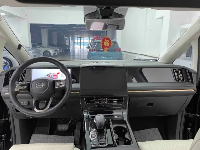 GAC Trumpchi Trumpchi E9 2023 E9 Grandmaster — Фото автомобиля 17