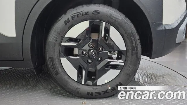 Kia Seltos — Фото автомобиля 5