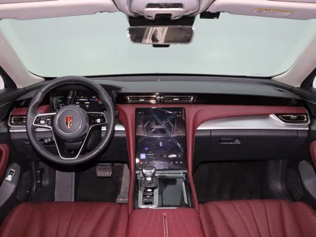 Hongqi H5 — Фото автомобиля 16