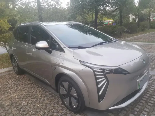 GAC Aion Y — Фото автомобиля 2
