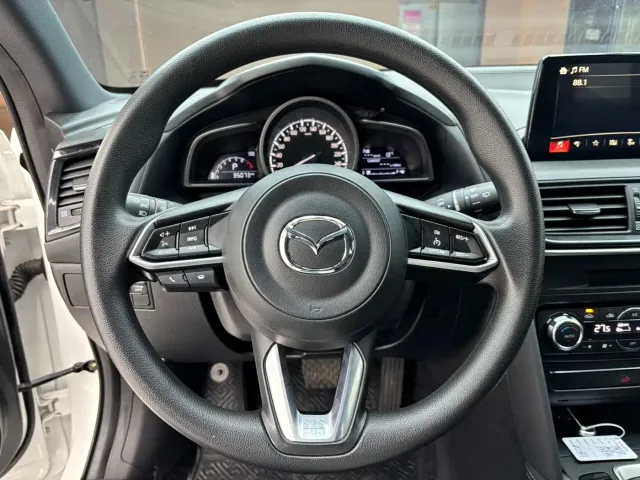 Mazda CX-4 — Фото автомобиля 11