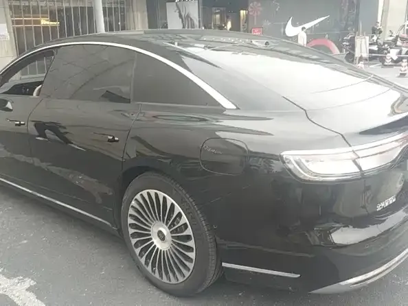 Stelato S9 — Фото автомобиля 9