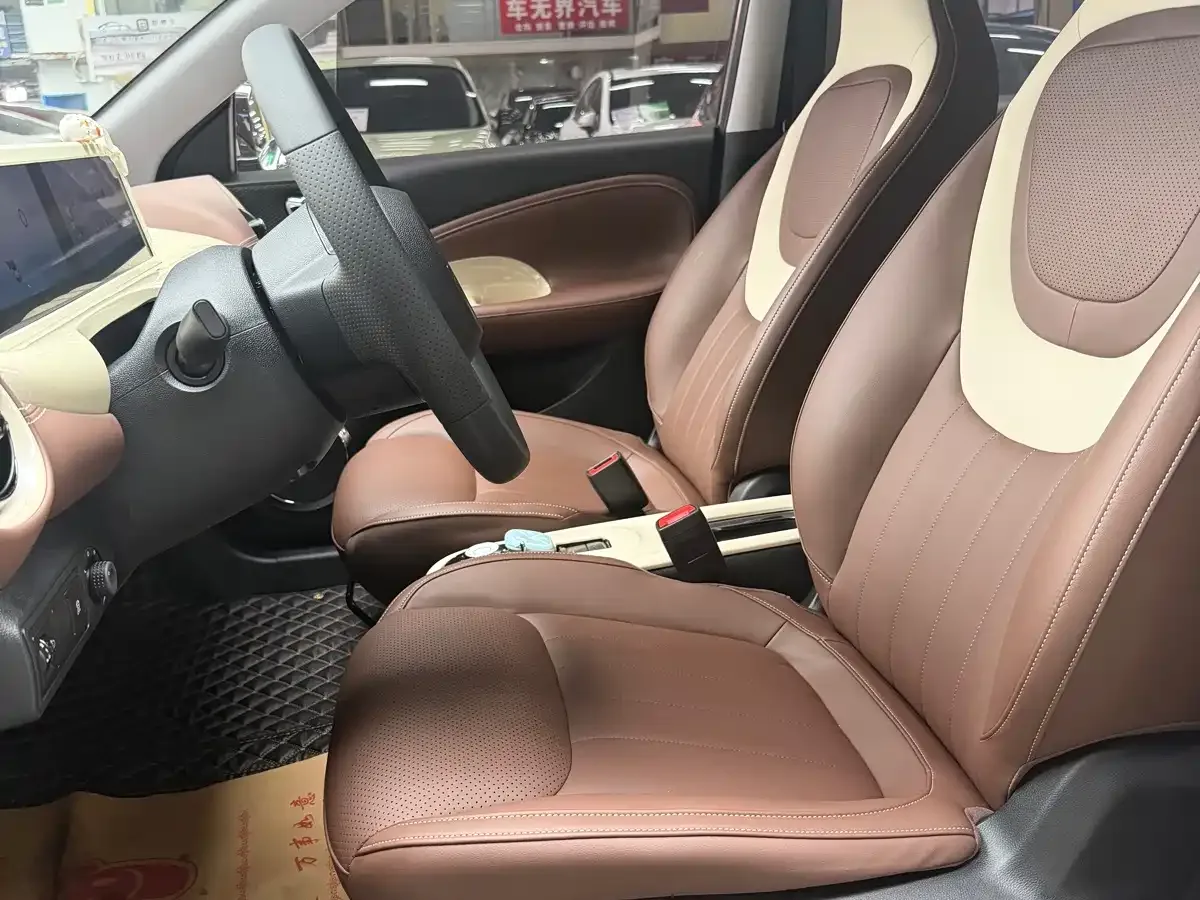 Wuling Motors Wuling Bingo 2023 Model 333km Telepathic Connect+ Version — Фото автомобиля 7