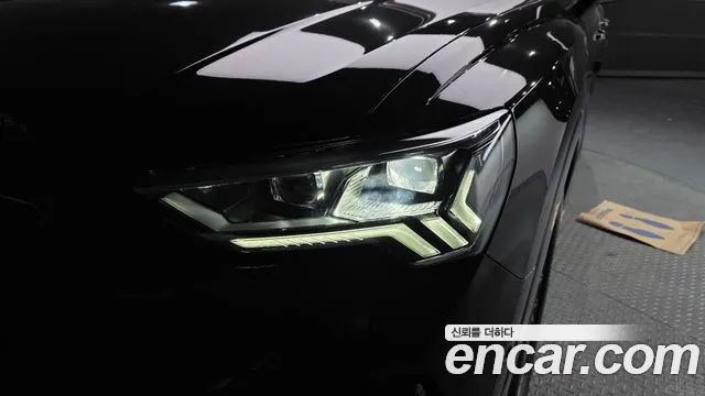 Audi Q3 40 TFSI quattro Premium — Фото автомобиля 21
