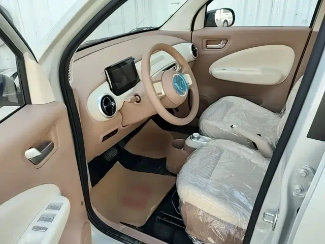 Wuling Hongguang Mini EV — Фото автомобиля 15