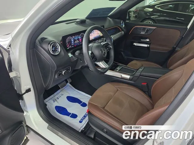 Mercedes-Benz GLB-Class X247 — Фото автомобиля 12