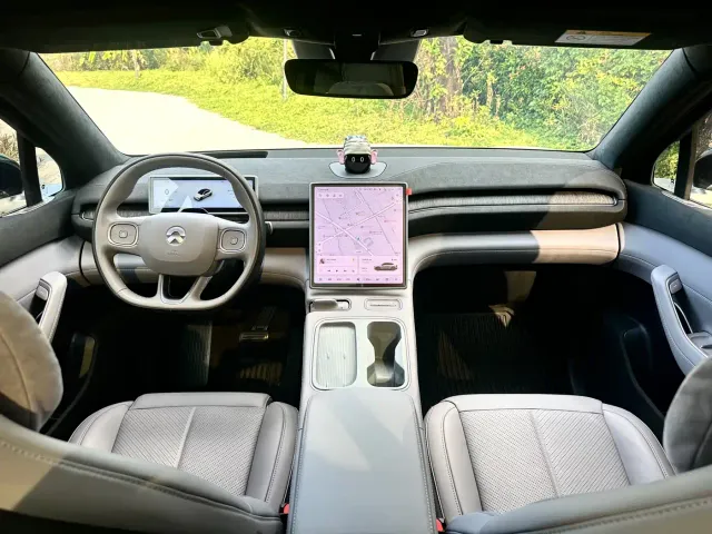 Nio EC6 — Фото автомобиля 10