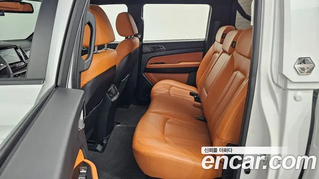 KG_Mobility_Ssangyong Rexton Новый Rexton Sport Khan Дизель 2.2 4WD — Фото автомобиля 12
