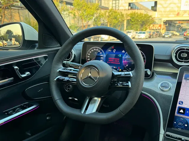 Mercedes-Benz C-Class — Фото автомобиля 6