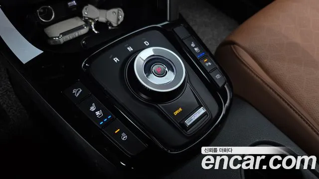 Kia Seltos New — Фото автомобиля 12