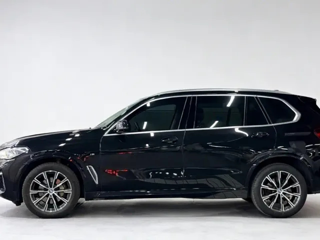 BMW X5 — Фото автомобиля 2