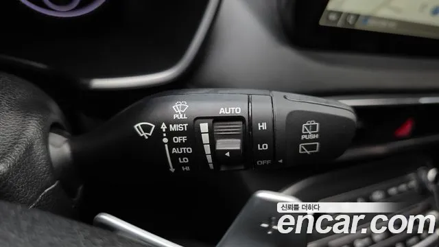 Hyundai Santafe Новый Santa Fe Дизель 2.2 2WD — Фото автомобиля 16