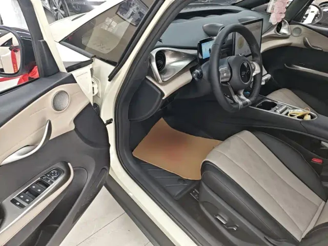 BYD Dolphin 2025 420km Freedom Edition — Фото автомобиля 15