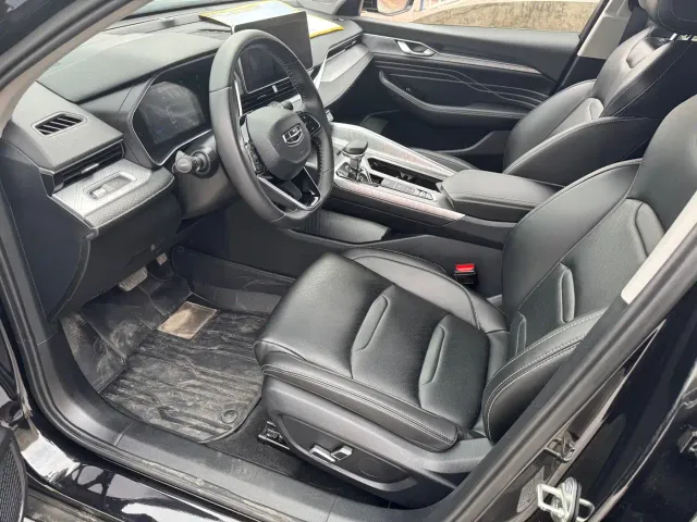 Geely Xingrui — Фото автомобиля 7