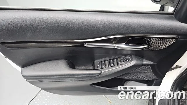 Kia Seltos — Фото автомобиля 14