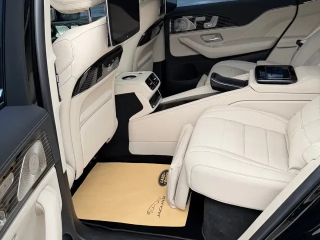 Mercedes-Benz GLS-Class — Фото автомобиля 17