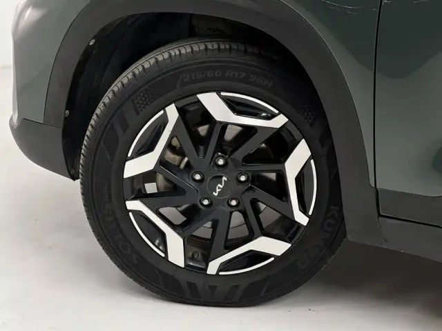 Kia Seltos — Фото автомобиля 11