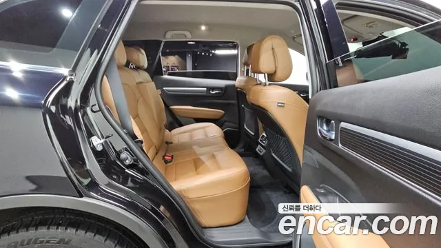 Renault-KoreaSamsung QM6 Новый QM6 2.0 LPe RE Signature 2WD — Фото автомобиля 22