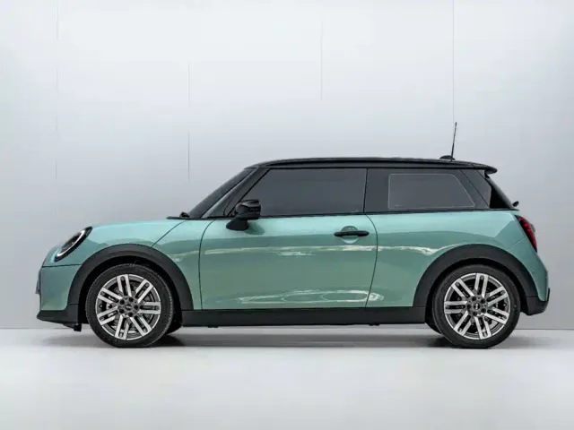 MINI Hatch — Фото автомобиля 4