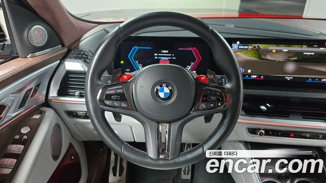 BMW XM — Фото автомобиля 13