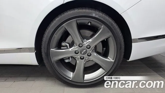 Genesis G80 Бензин 2.5 турбо AWD — Фото автомобиля 18