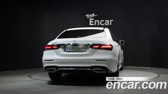 Mercedes-Benz E-Class W213 — Фото автомобиля 4