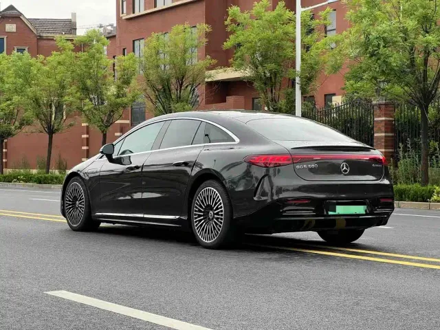 Mercedes-Benz EQS — Фото автомобиля 7