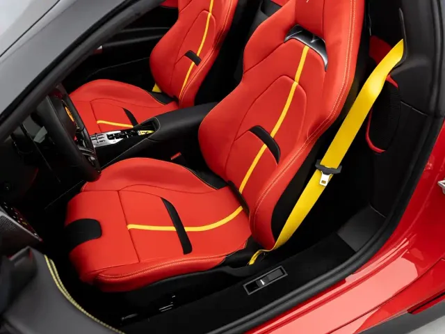 Ferrari SF90 — Фото автомобиля 15