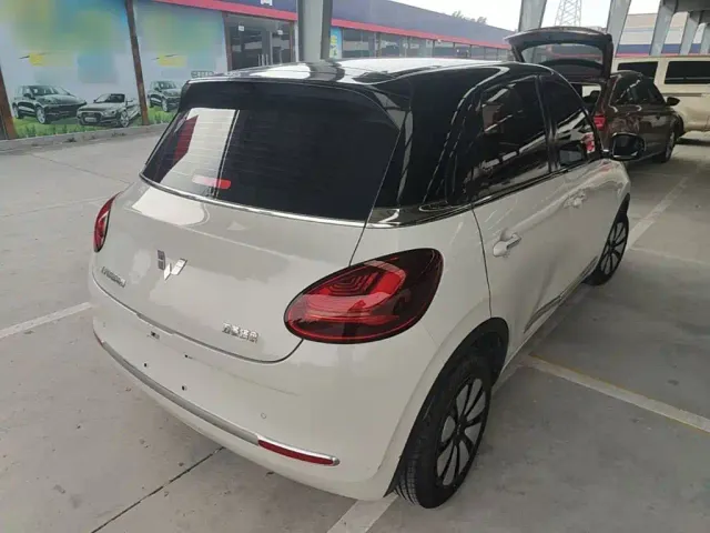 Wuling Bingo — Фото автомобиля 6